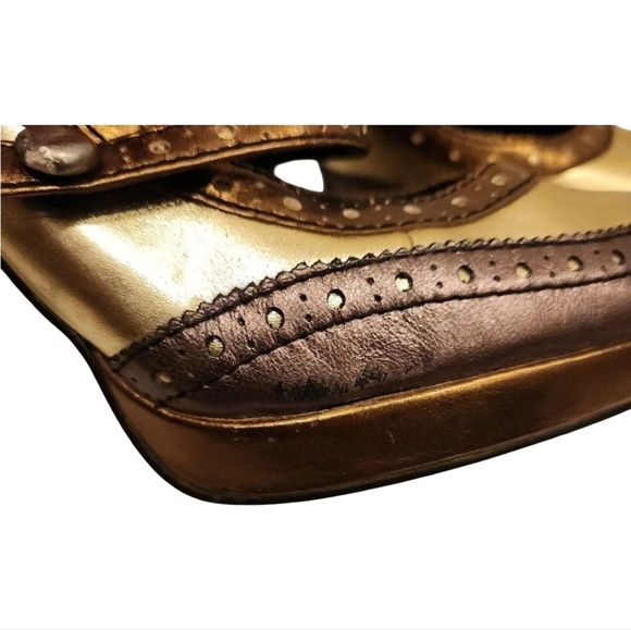 Colin Stuart metallic Gold And Bronze Mary Jane heels - Picture 4 of 9